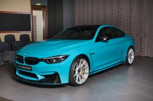BMW M4 Coupe in Miami Blue with M Performance Body Kit by Abu Dhabi Motors 2018 года